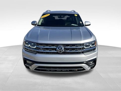 Used 2018 Volkswagen Atlas SEL w/ R-Line Package image 8