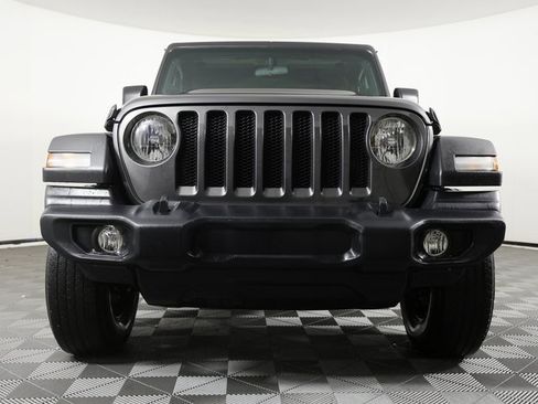 Used 2022 Jeep Wrangler Sport image 2