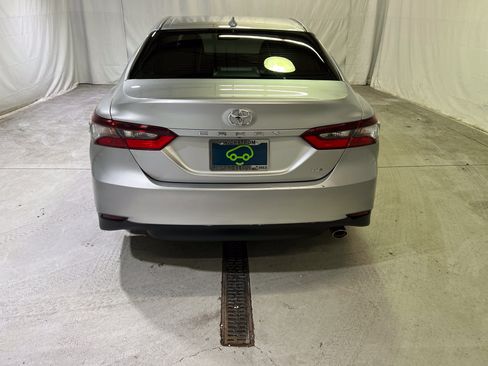 Used 2024 Toyota Camry LE w/ Convenience Package FWD image 9