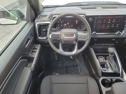 New 2026 GMC Canyon Elevation w/ Convenience Package image 11