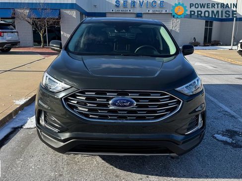 Certified 2022 Ford Edge SEL w/ Convenience Package image 2