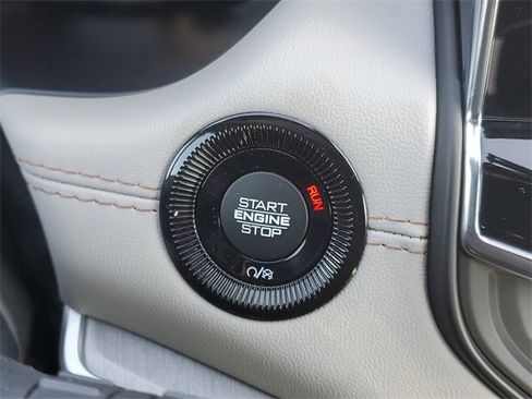 New 2026 Jeep Compass Limited w/ Sun, Sound & Navigation Group image 24