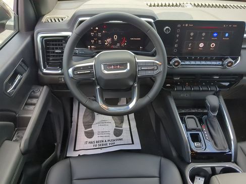 New 2025 GMC Canyon Elevation w/ Convenience Package image 24