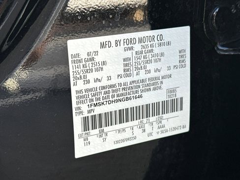 Certified 2022 Ford Explorer XLT w/ Equipment Group 202A image 30