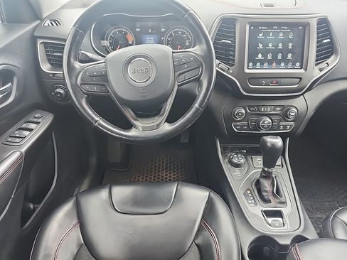 Used 2020 Jeep Cherokee Trailhawk w/ Cold Weather Group image 6