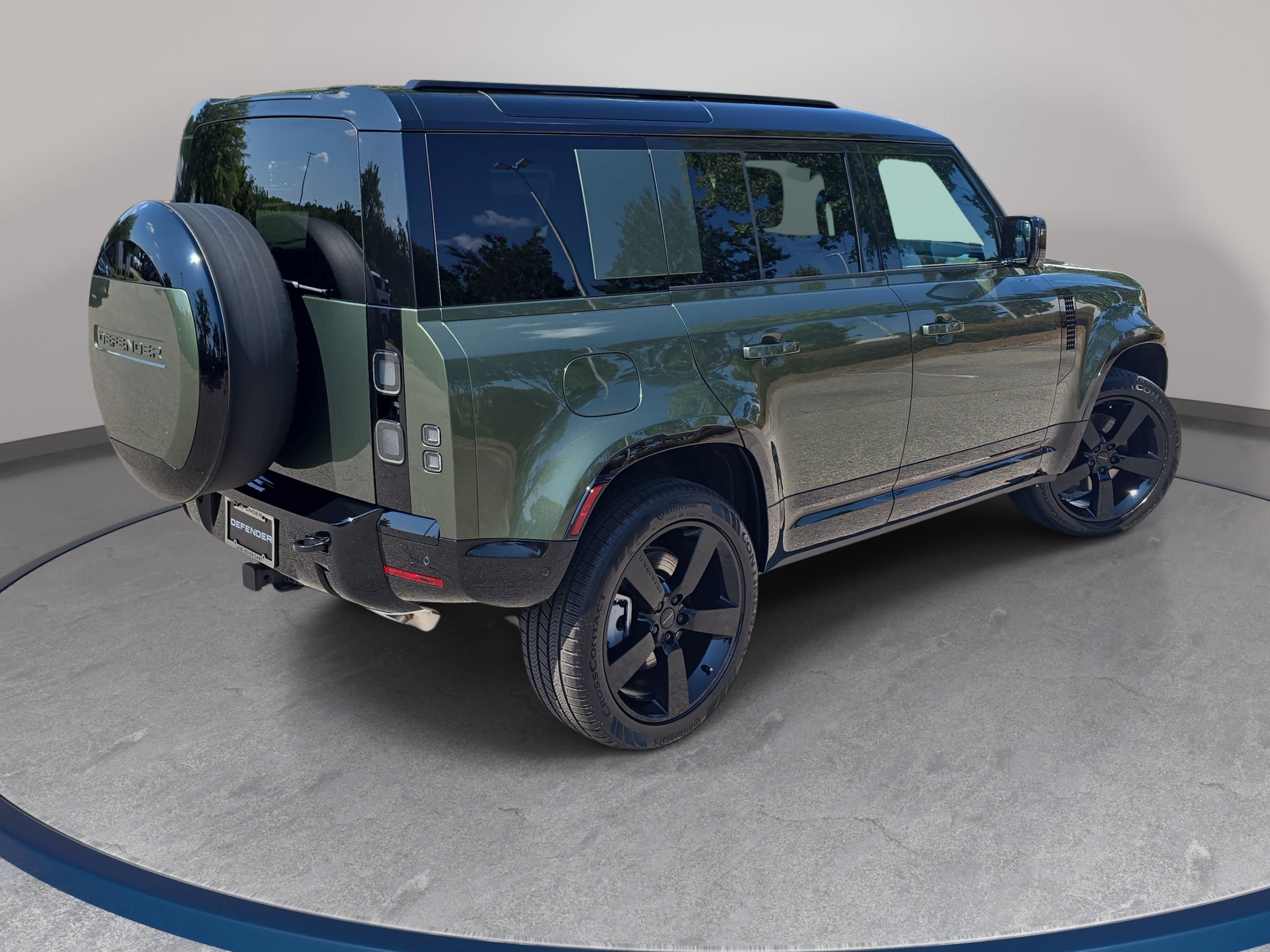 New 2026 Land Rover Defender 110 X-Dynamic SE AWD/4WD image 5