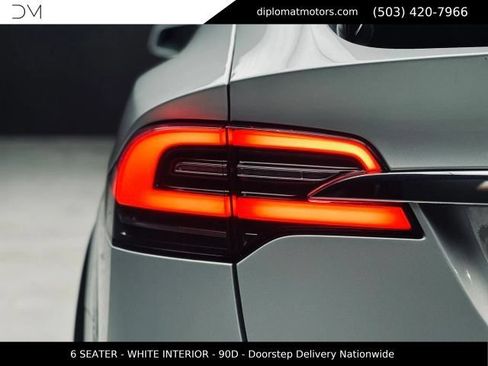 Used 2017 Tesla Model X 90D AWD/4WD image 15