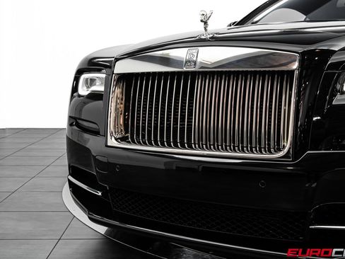 Used 2019 Rolls-Royce Wraith RWD image 12
