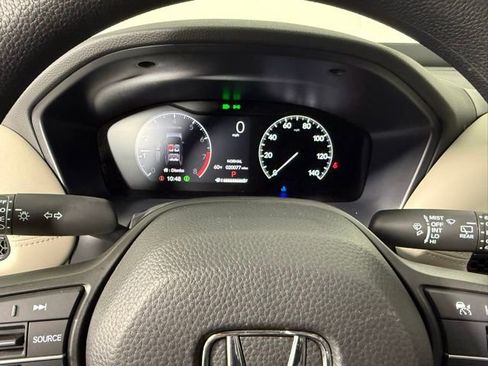 Used 2023 Honda HR-V LX image 19