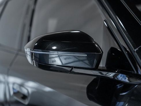 Used 2025 BMW X3 xDrive30i w/ M Sport Package image 14