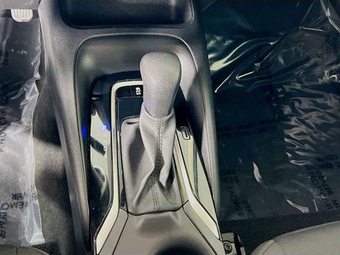 Used 2024 Toyota Corolla LE image 16