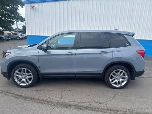 Used 2024 Honda Passport EX-L image 2