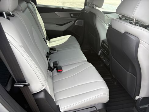 Certified 2026 Acura MDX FWD w/ Technology Package image 30