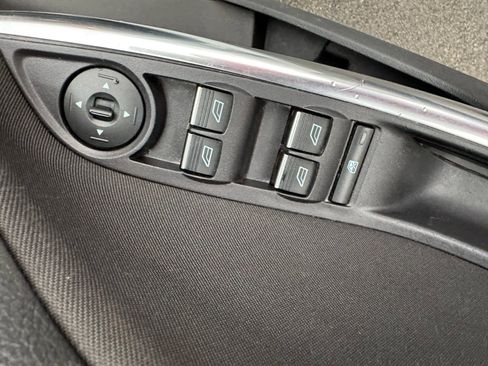 Used 2017 Ford Focus ST image 25