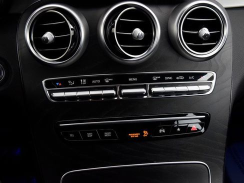 Certified 2022 Mercedes-Benz GLC 300 image 26