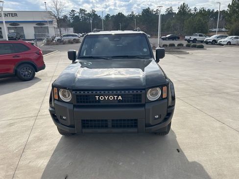 Used 2024 Toyota Land Cruiser image 4