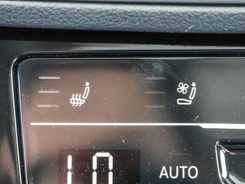 New 2026 Volkswagen Jetta SEL FWD image 33