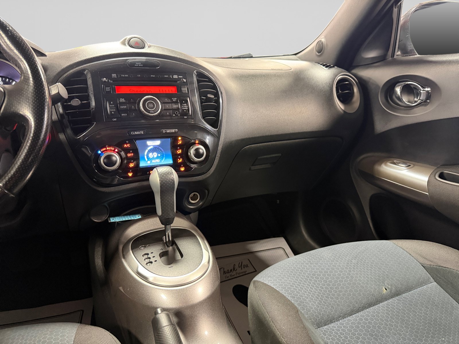 Used 2014 Nissan Juke SV AWD/4WD image 21