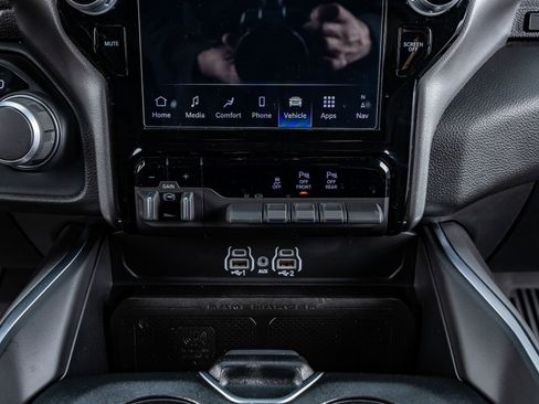 Used 2025 RAM 1500 Big Horn image 27