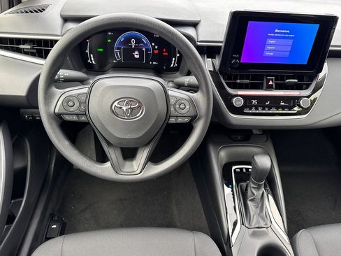 New 2026 Toyota Corolla LE FWD image 17
