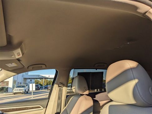 Certified 2022 Volkswagen Atlas SE image 23