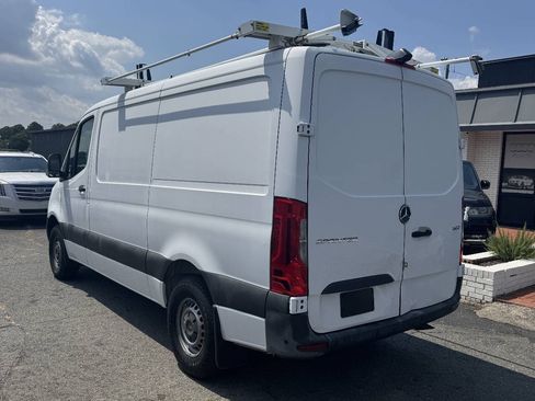 Used 2019 Mercedes-Benz Sprinter 1500 image 6