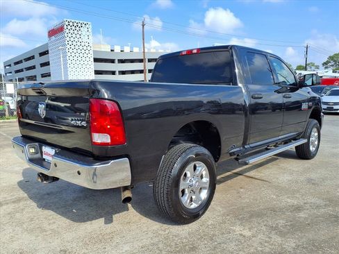 Used 2016 RAM 2500 Tradesman w/ Chrome Appearance Group image 24