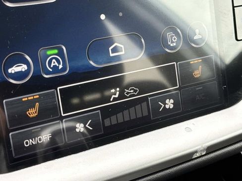 Used 2024 Subaru Outback Premium AWD/4WD image 6