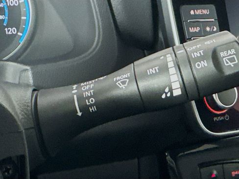 Used 2022 Nissan Leaf SV Plus image 13