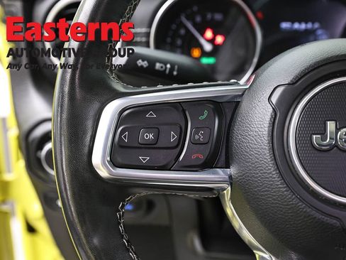 Used 2023 Jeep Wrangler Unlimited Sahara w/ Cold Weather Group image 15