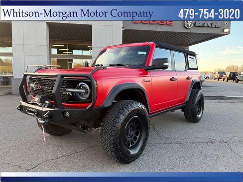 Used 2023 Ford Bronco Badlands w/ Sasquatch Package image 1