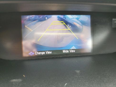 Used 2015 Honda CR-V LX image 6