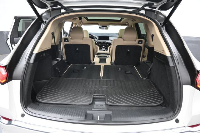 Used 2022 Acura MDX w/ Technology Package FWD image 33