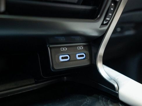 Used 2024 Lexus RX 350h image 32