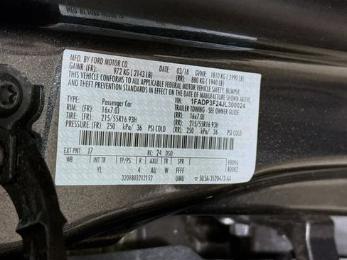 Used 2018 Ford Focus SE FWD image 35