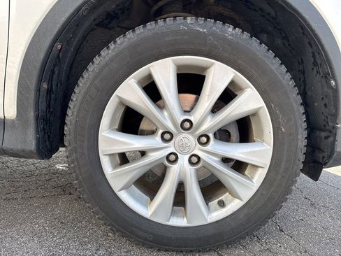 Used 2014 Toyota RAV4 Limited w/ Technology Package image 51