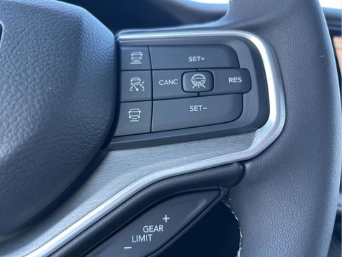 New 2026 Jeep Grand Wagoneer L Limited image 14