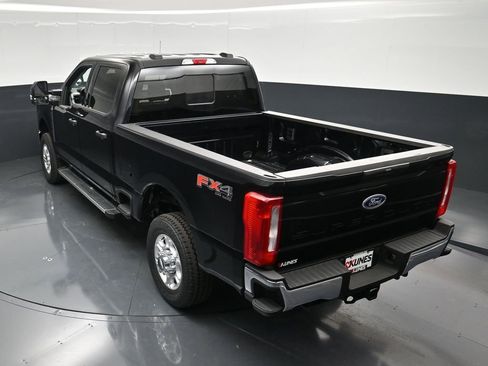 New 2026 Ford F250 XLT AWD/4WD image 19