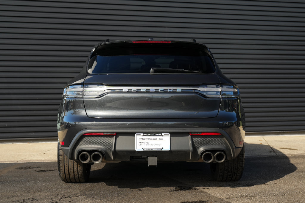 Certified 2026 Porsche Macan AWD/4WD image 14