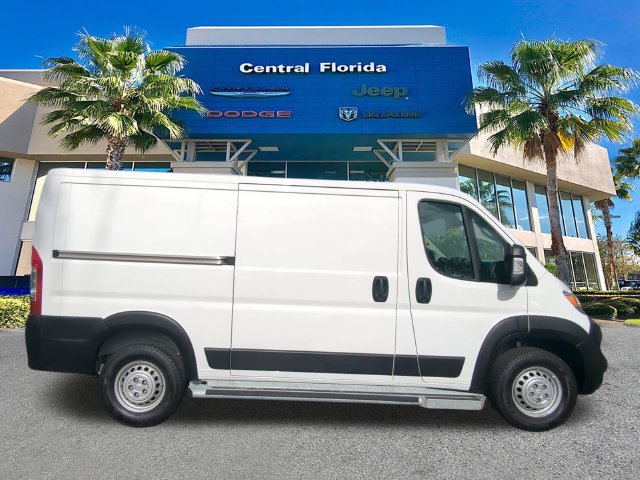 Used 2025 RAM ProMaster 2500 w/ U-Haul Equipment Group FWD image 4