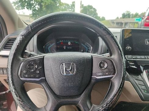 Used 2019 Honda Odyssey EX image 21