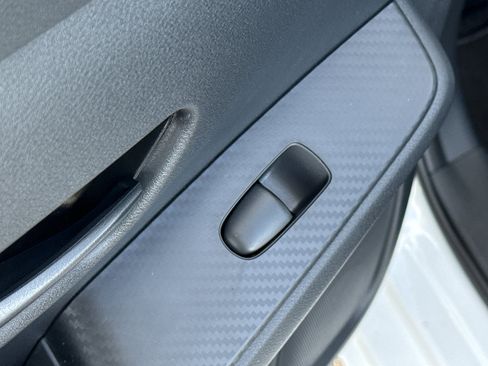 New 2025 Nissan Sentra SV image 29