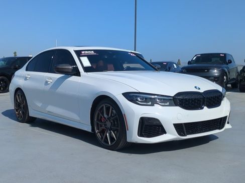 Used 2022 BMW M340i w/ Premium Package RWD image 3