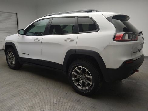 Used 2022 Jeep Cherokee Trailhawk image 3