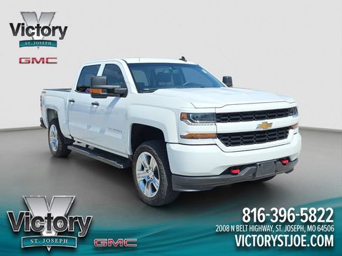 Used 2018 Chevrolet Silverado 1500 Custom w/ Trailering Package AWD/4WD image 1