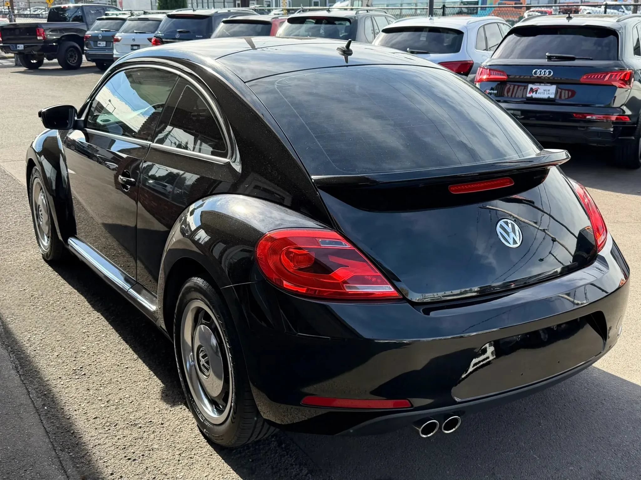 Used 2012 Volkswagen Beetle 2.5 FWD image 5