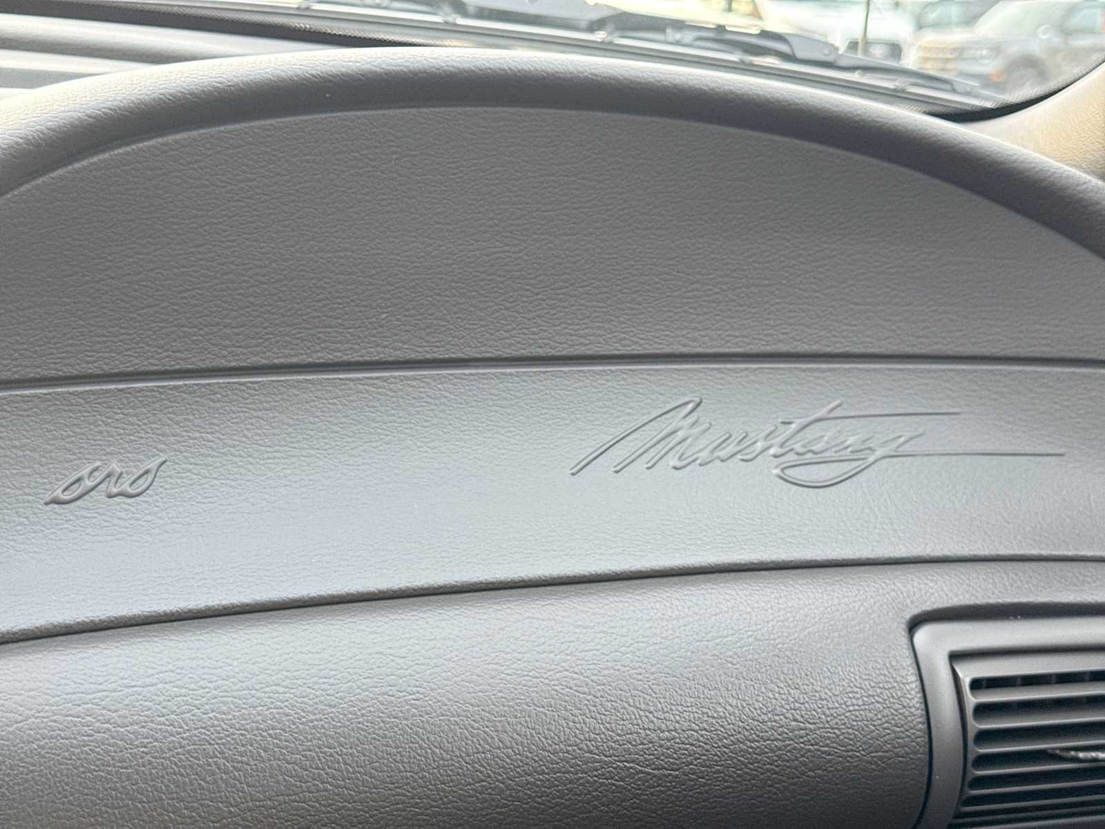 Used 2002 Ford Mustang GT RWD image 38