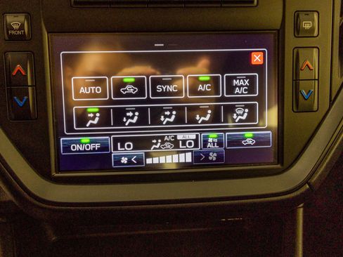 Used 2024 Subaru Impreza 2.0i AWD/4WD image 25