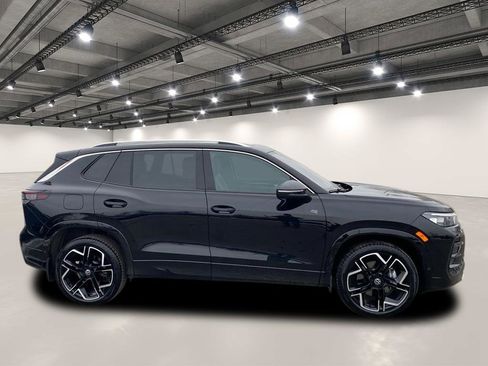 Used 2025 Volkswagen Tiguan SEL R-Line AWD/4WD image 8