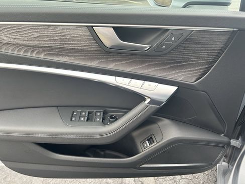 Used 2025 Audi A6 Premium Plus w/ Premium Plus Package image 4